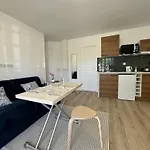 Les Lys Jaunes - 4Pers - Reve Au Mans